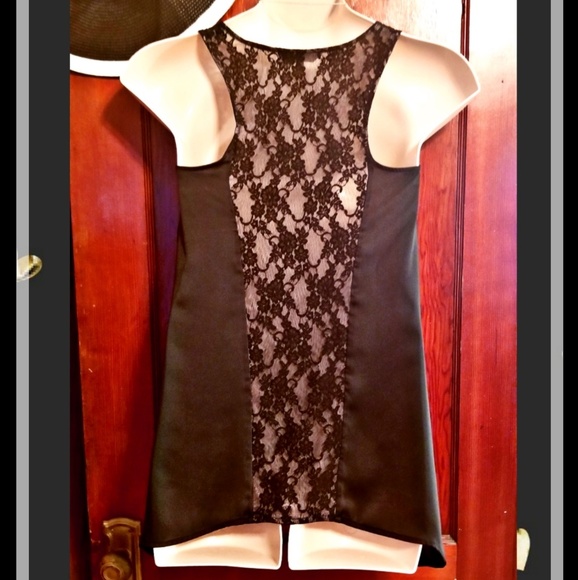 EXPRESS razorback tank top - black - Picture 2 of 3